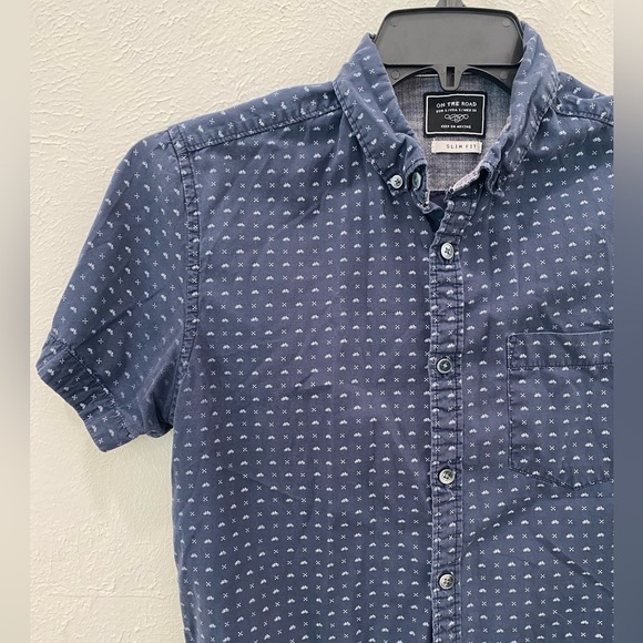 Men’s On The Road sz S Slim Fit Short Sleeve Button Down Navy Blue Bicycle Print - Picture 3 of 6
